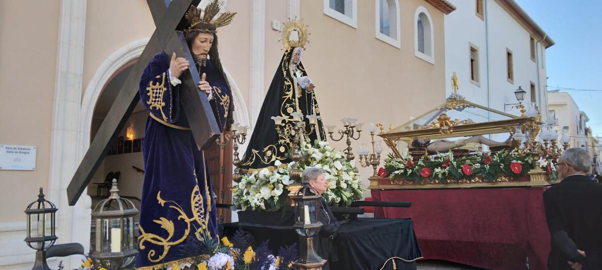 LA PARRÒQUIA DE GATA VIU ELS QUATRE DIES GRANS: Curiositats antigues. La imatge del Natzaré complix 70 anys. Història dels cinc passos que ixen al carrer